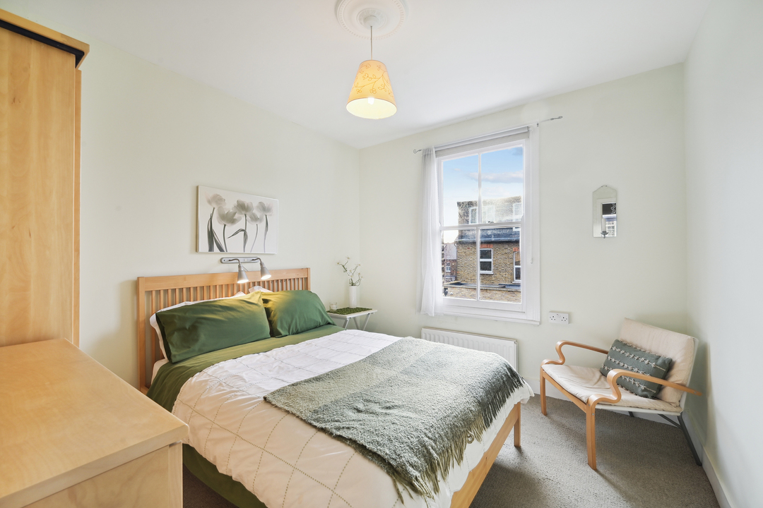 4 bed semi-detached house for sale in Kingsley Avenue, Ealing, London, W13  - Property Image 10