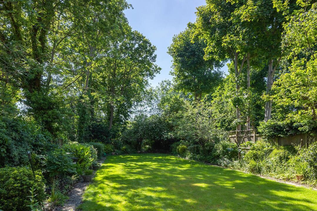 1 bed apartment for sale in Blakesley Avenue, Ealing, London, W5  - Property Image 4