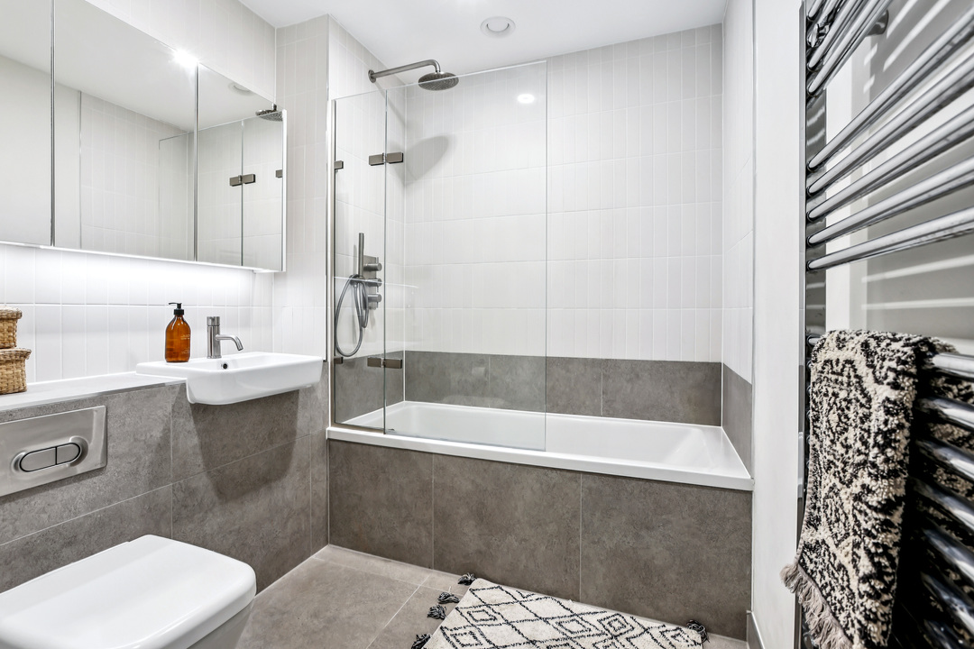 1 bed apartment for sale in Sarsen House, Hanwell Square, Hanwell, London, W7  - Property Image 9