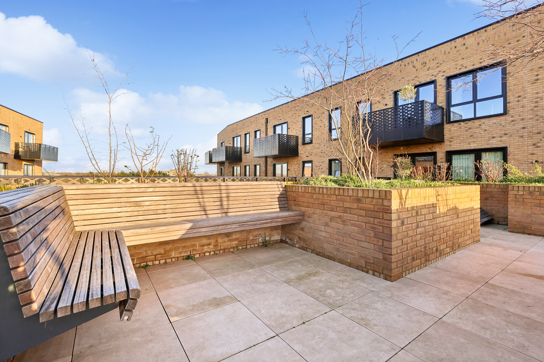 1 bed apartment for sale in Sarsen House, Hanwell Square, Hanwell, London, W7  - Property Image 20