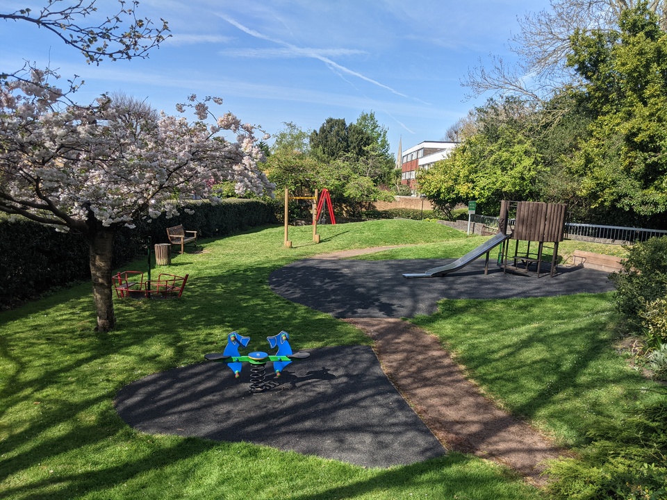 2 bed apartment for sale in The Grange, The Knoll, Ealing, London, W13  - Property Image 18