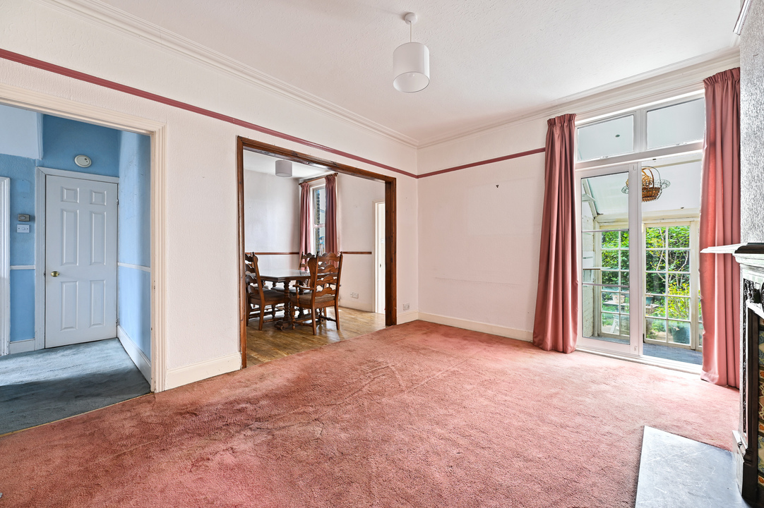 4 bed semi-detached house for sale in Kingsley Avenue, Ealing, London, W13  - Property Image 14