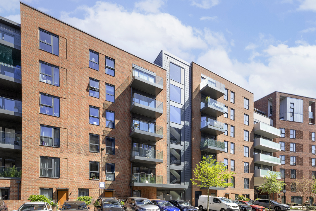 2 bed apartment for sale in Redwell House, West Ealing, London, W13  - Property Image 10