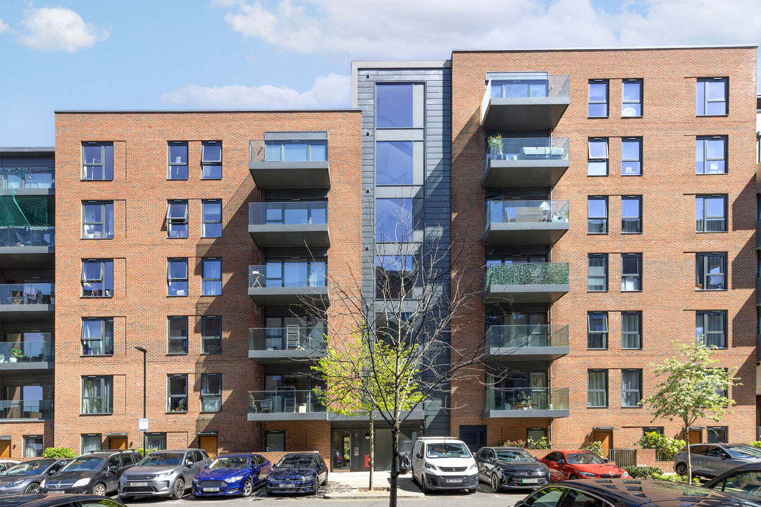 2 bed apartment for sale in Redwell House, West Ealing, London, W13  - Property Image 15