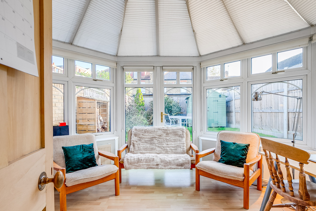 4 bed semi-detached house for sale in Lynton Avenue, Ealing, London, W13  - Property Image 12