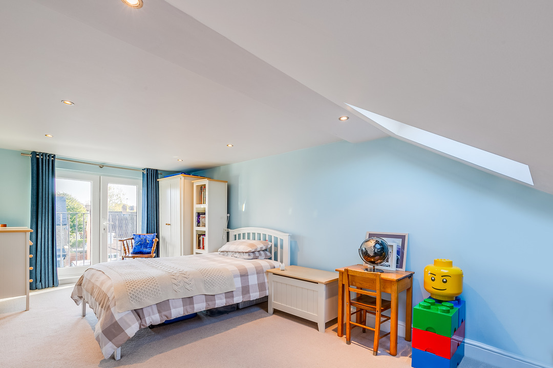 4 bed semi-detached house for sale in Lynton Avenue, Ealing, London, W13  - Property Image 16