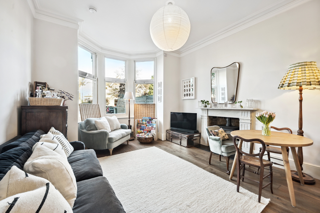 1 bed apartment for sale in Gordon Road, Ealing, London, W5  - Property Image 3