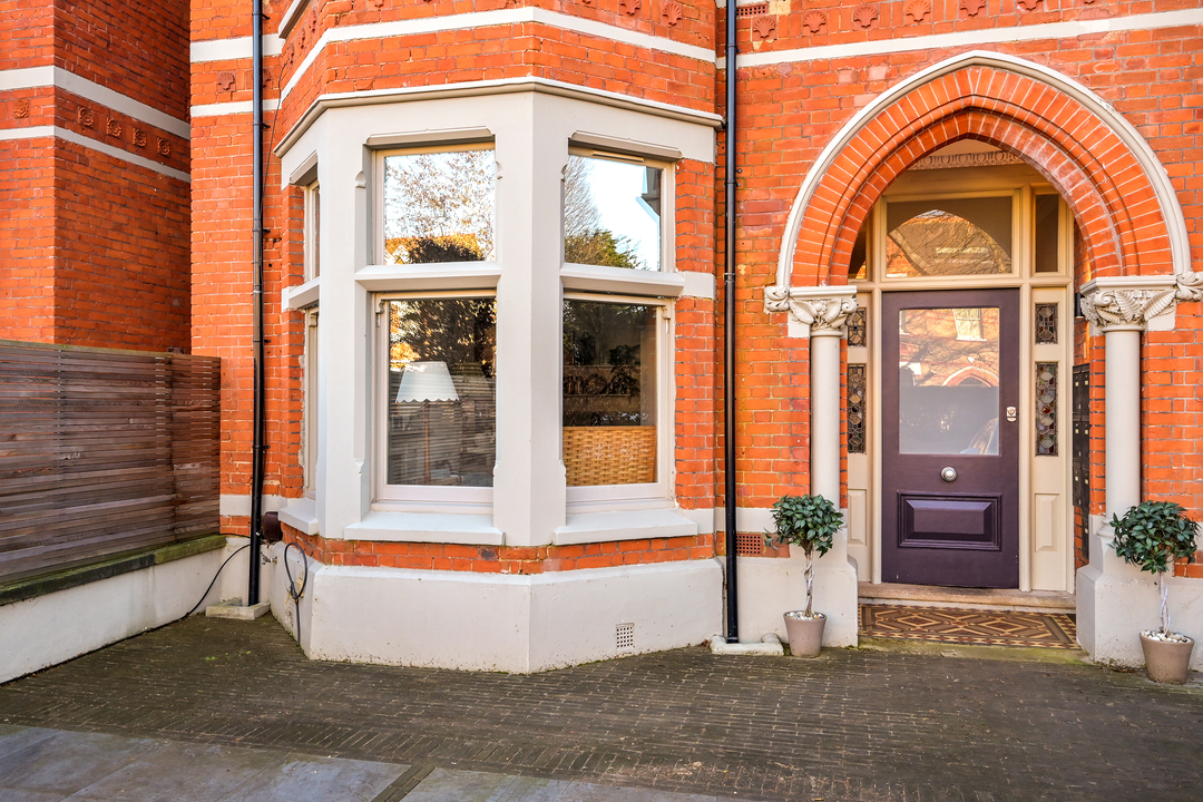 1 bed apartment for sale in Gordon Road, Ealing, London, W5  - Property Image 17