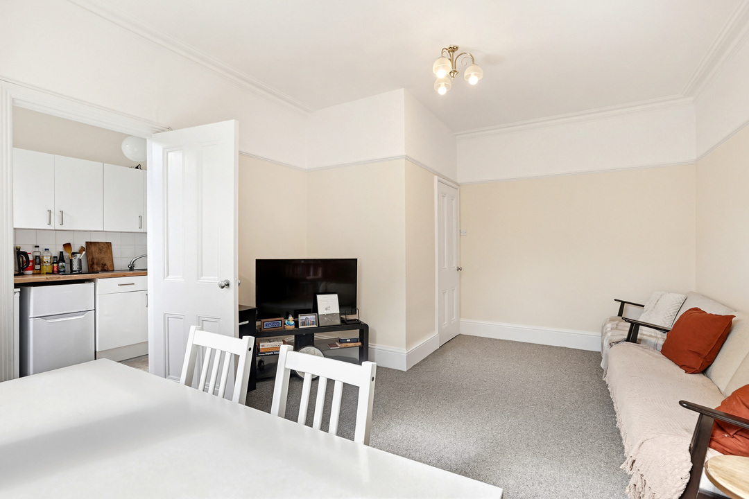 6 bed detached house for sale in Kings Avenue, Ealing, London, W5  - Property Image 5