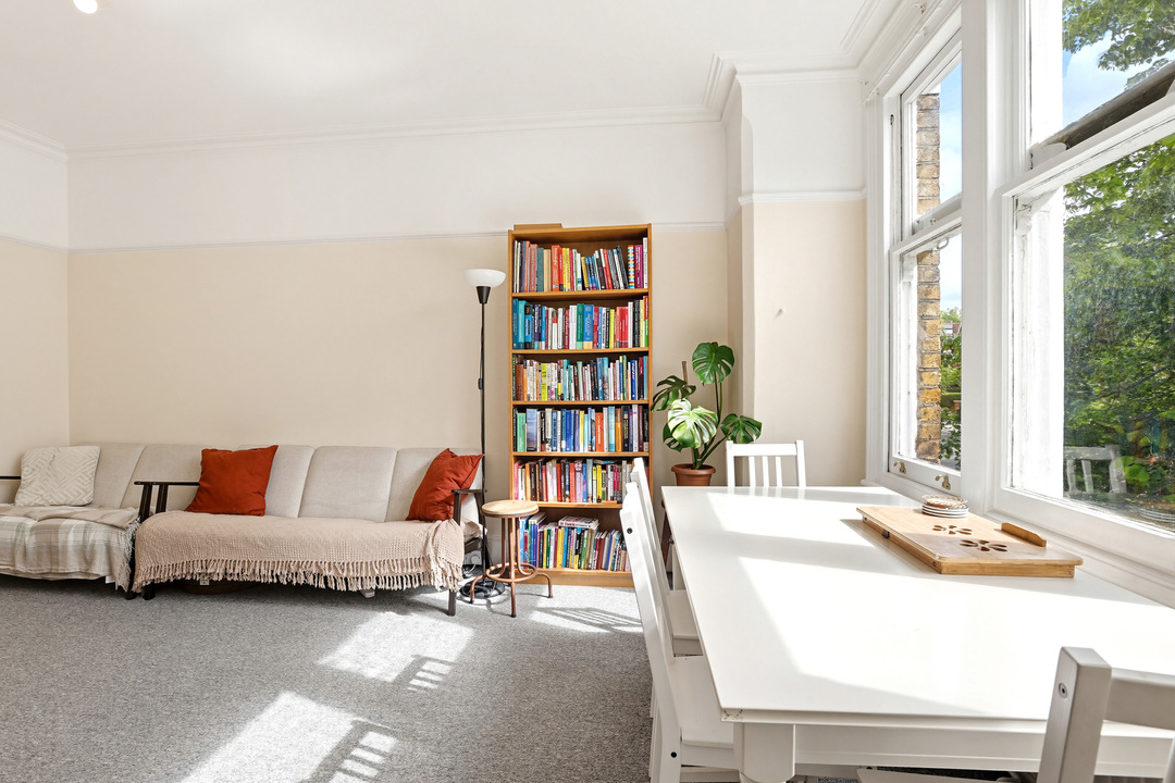 6 bed detached house for sale in Kings Avenue, Ealing, London, W5  - Property Image 4