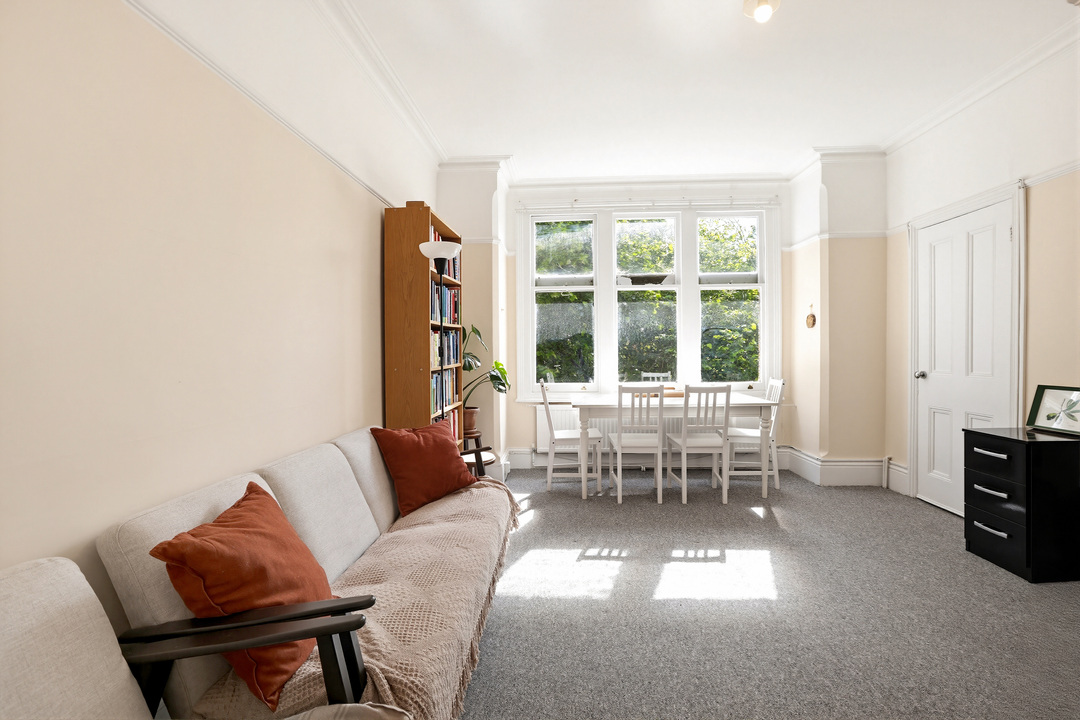 6 bed detached house for sale in Kings Avenue, Ealing, London, W5  - Property Image 6