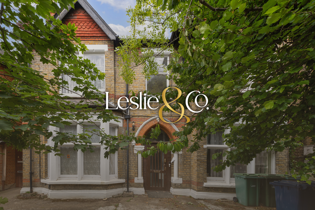 6 bed detached house for sale in Kings Avenue, Ealing, London, W5 - Property Image 1