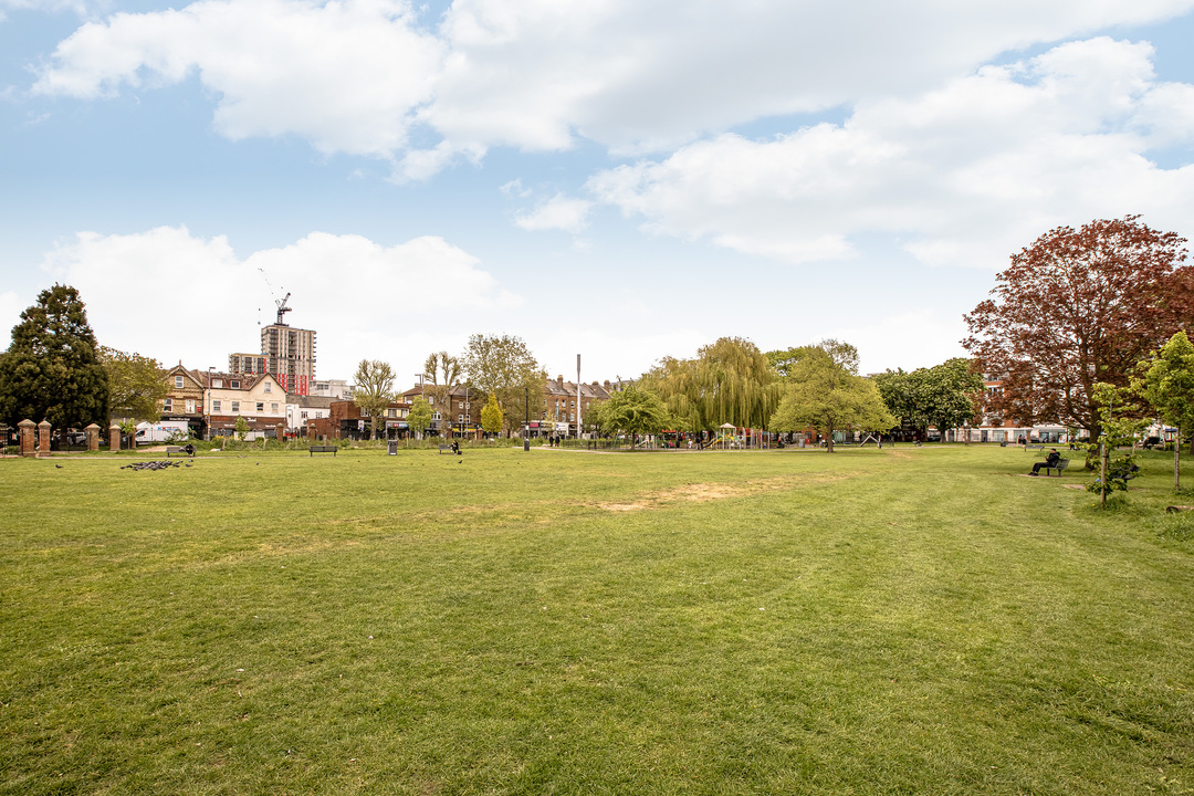 2 bed apartment for sale in Broadway, Ealing, London, W13  - Property Image 19