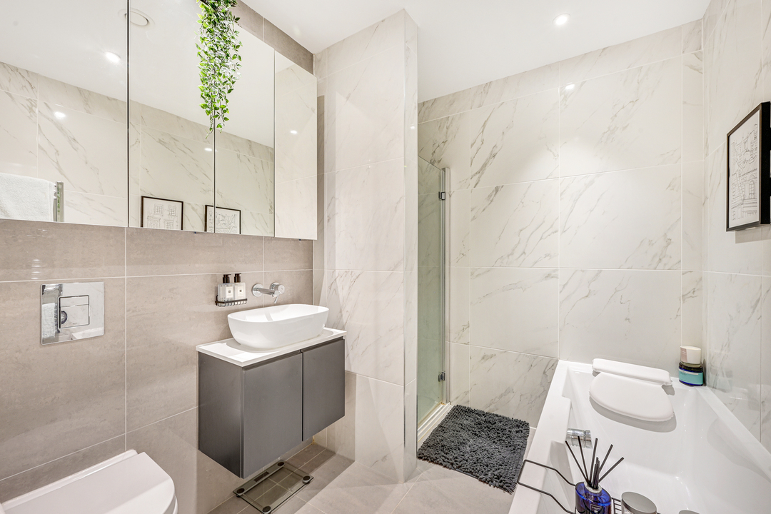 1 bed apartment for sale in Gunnersbury Avenue, Ealing, London, W5  - Property Image 10