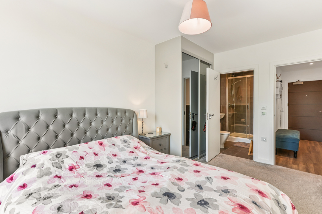 2 bed apartment to rent in Wilde House, Avenue Road, Acton, London, W3  - Property Image 7