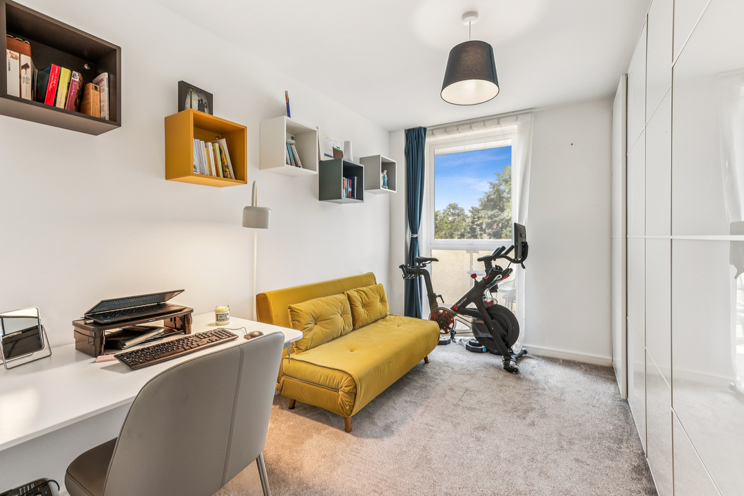 2 bed apartment to rent in Wilde House, Avenue Road, Acton, London, W3  - Property Image 11