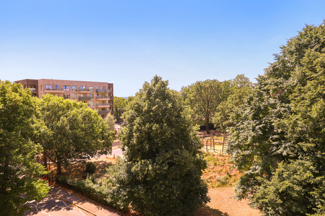 2 bed apartment to rent in Wilde House, Avenue Road, Acton, London, W3  - Property Image 12