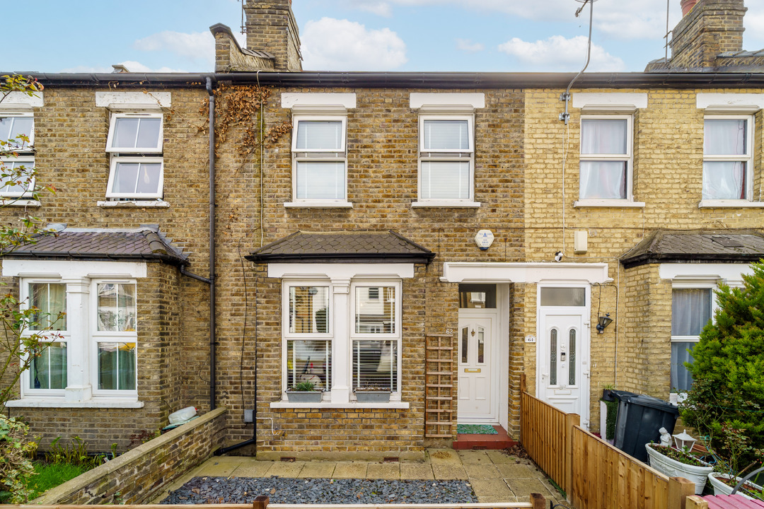 2 bed terraced house for sale in Darwin Road, Ealing, London, W5  - Property Image 3