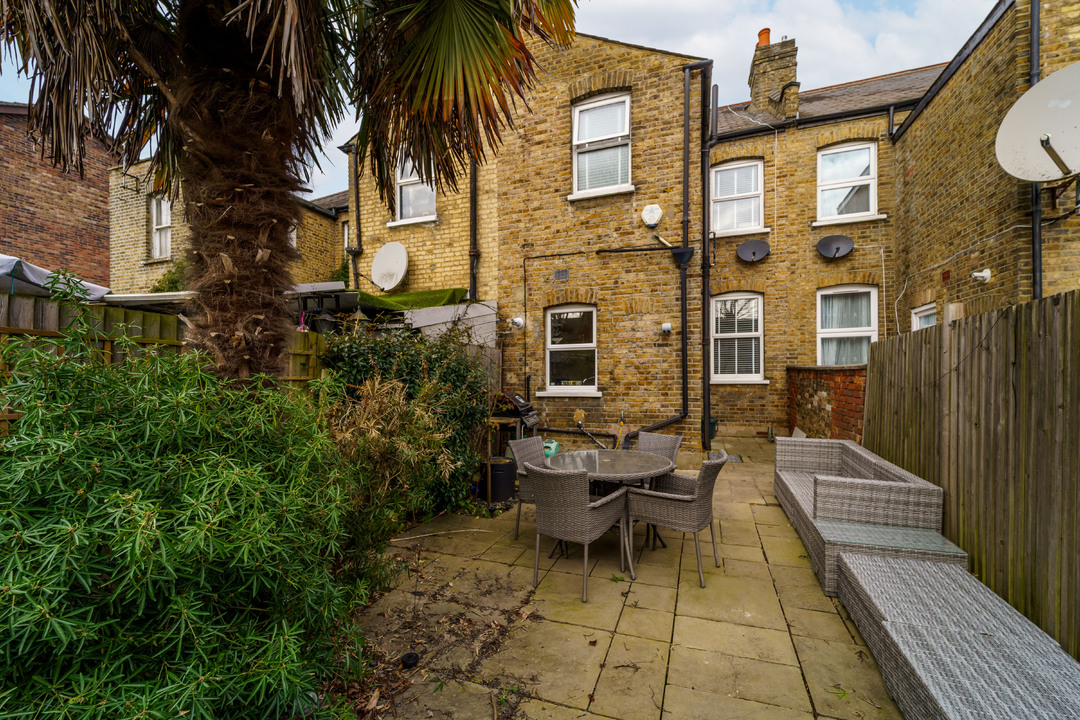 2 bed terraced house for sale in Darwin Road, Ealing, London, W5  - Property Image 18