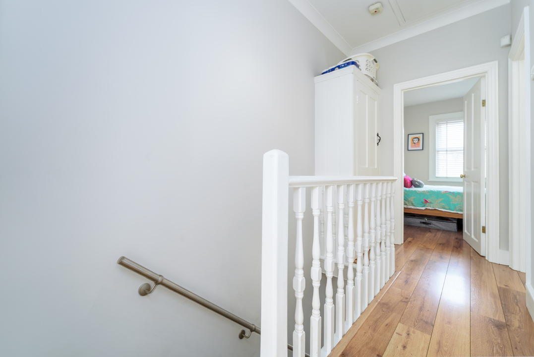 2 bed terraced house for sale in Darwin Road, Ealing, London, W5  - Property Image 10