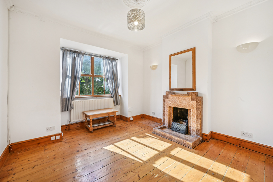 3 bed terraced house for sale in Rosebank Road, Hanwell, London, W7  - Property Image 2