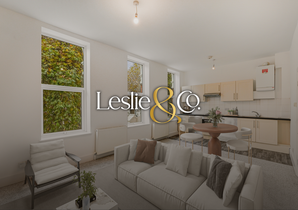 1 bed apartment for sale in The Avenue, Ealing, London, W13