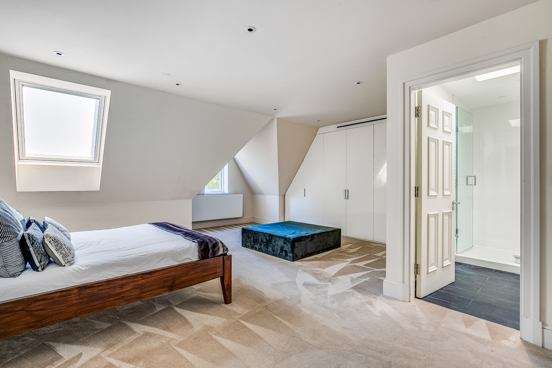 5 bed semi-detached house for sale in The Avenue, Ealing, London, W13  - Property Image 39