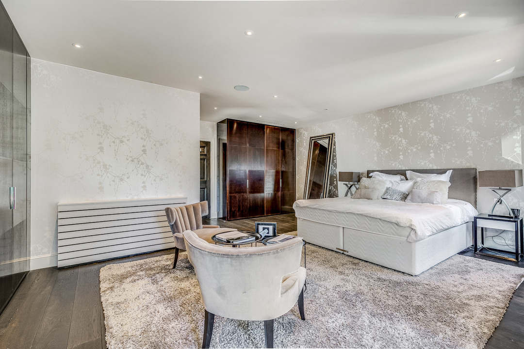 5 bed semi-detached house for sale in The Avenue, Ealing, London, W13  - Property Image 14