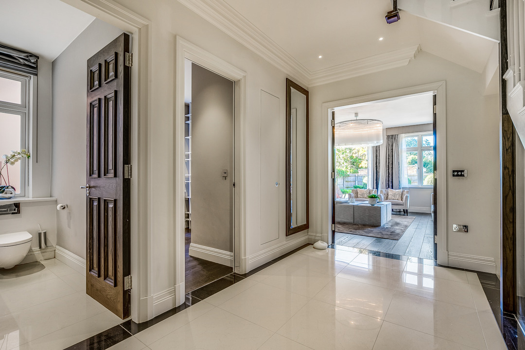 5 bed semi-detached house for sale in The Avenue, Ealing, London, W13  - Property Image 40