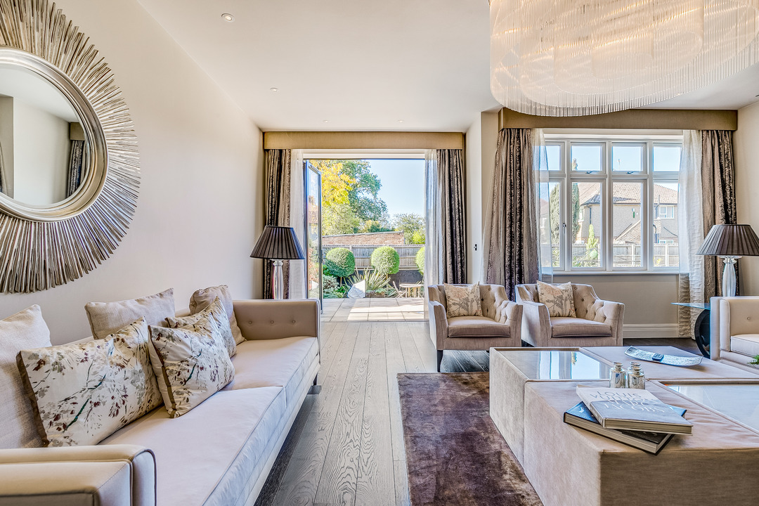 5 bed semi-detached house for sale in The Avenue, Ealing, London, W13  - Property Image 23