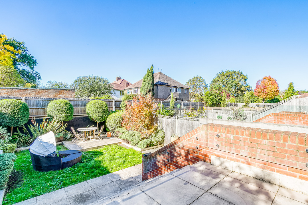 5 bed semi-detached house for sale in The Avenue, Ealing, London, W13  - Property Image 20