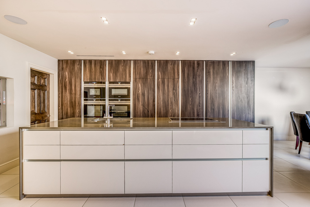 5 bed semi-detached house for sale in The Avenue, Ealing, London, W13  - Property Image 8