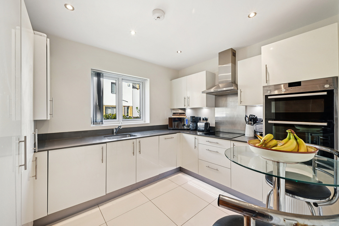 4 bed terraced house for sale in Northfield Road, Ealing, London, W13  - Property Image 3