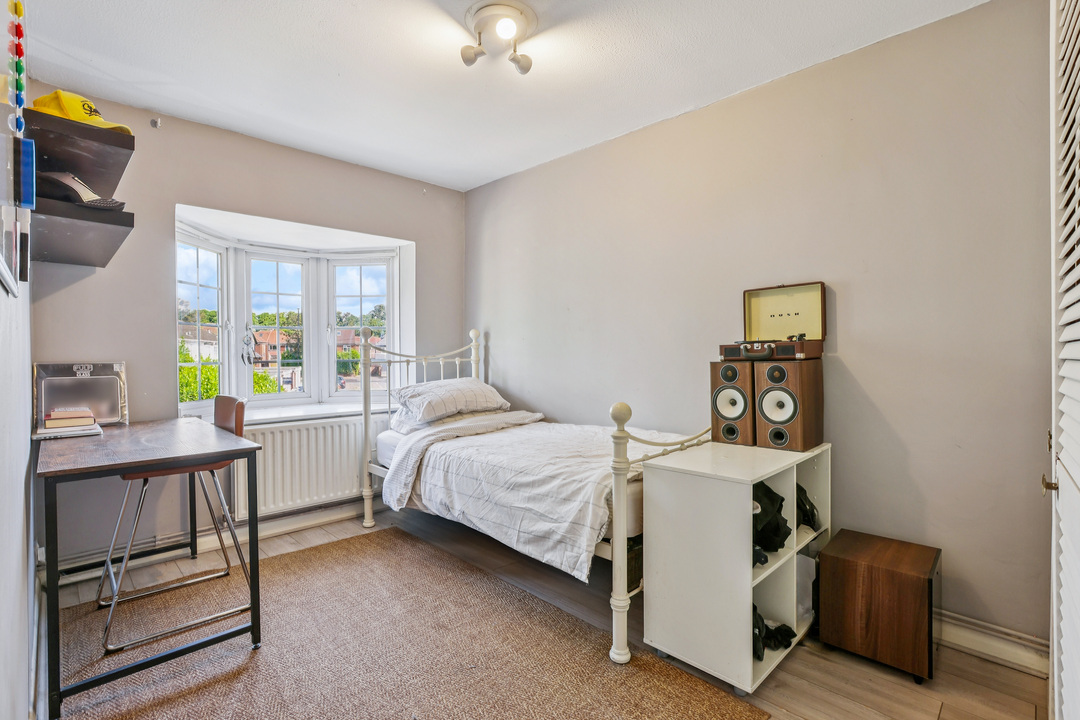 3 bed house for sale in Yeomans Mews, Isleworth, TW7  - Property Image 17