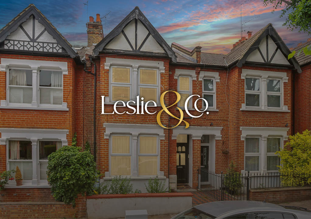 2 bed apartment for sale in Lawn Gardens, Hanwell, W7  - Property Image 1