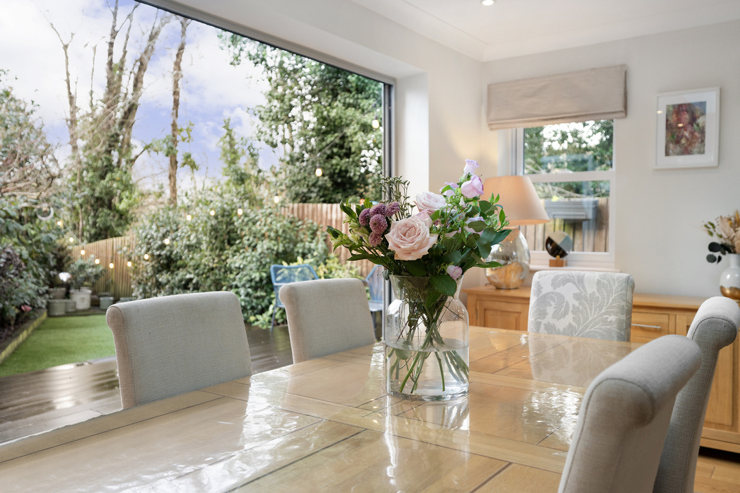 5 bed detached house for sale in Half Acre Road, Hanwell, London, W7  - Property Image 6