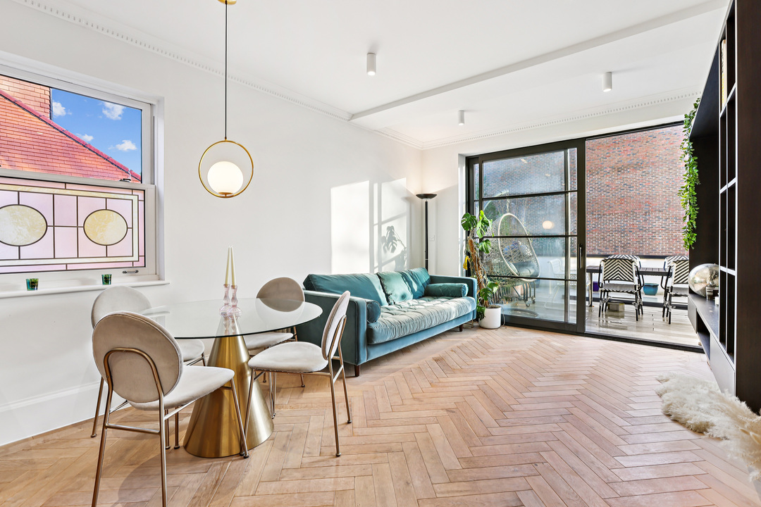 2 bed apartment for sale in West Lodge Avenue, Ealing Common, London, W3  - Property Image 3