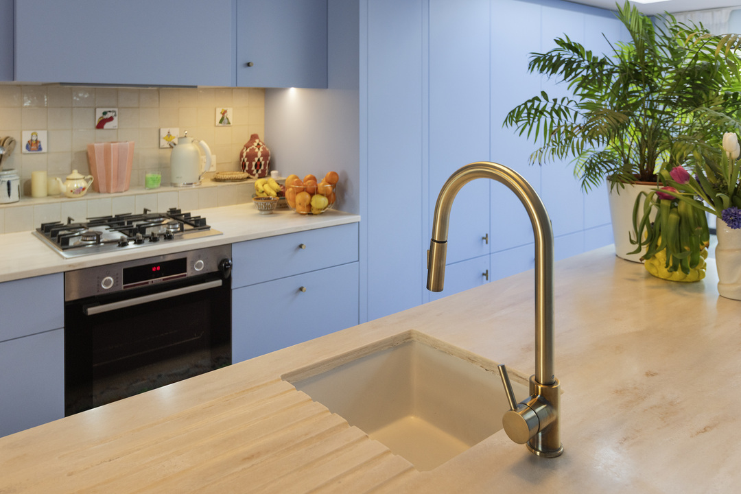 2 bed terraced house for sale in Hall Drive, Hanwell, London, W7  - Property Image 3