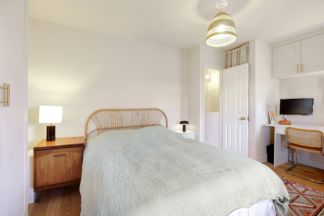 2 bed terraced house for sale in Hall Drive, Hanwell, London, W7  - Property Image 22