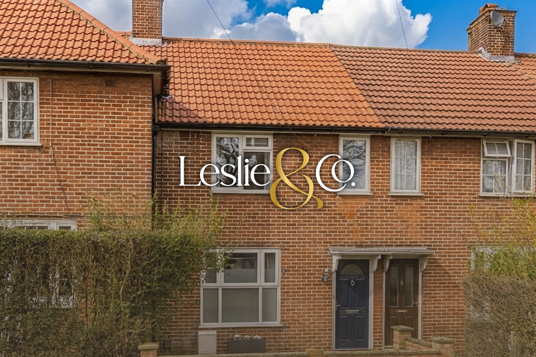 2 bed terraced house for sale in Hall Drive, Hanwell, London, W7