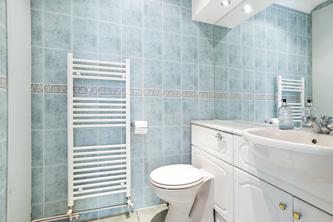5 bed terraced house for sale in Woodville Gardens, Ealing, London, W5  - Property Image 17