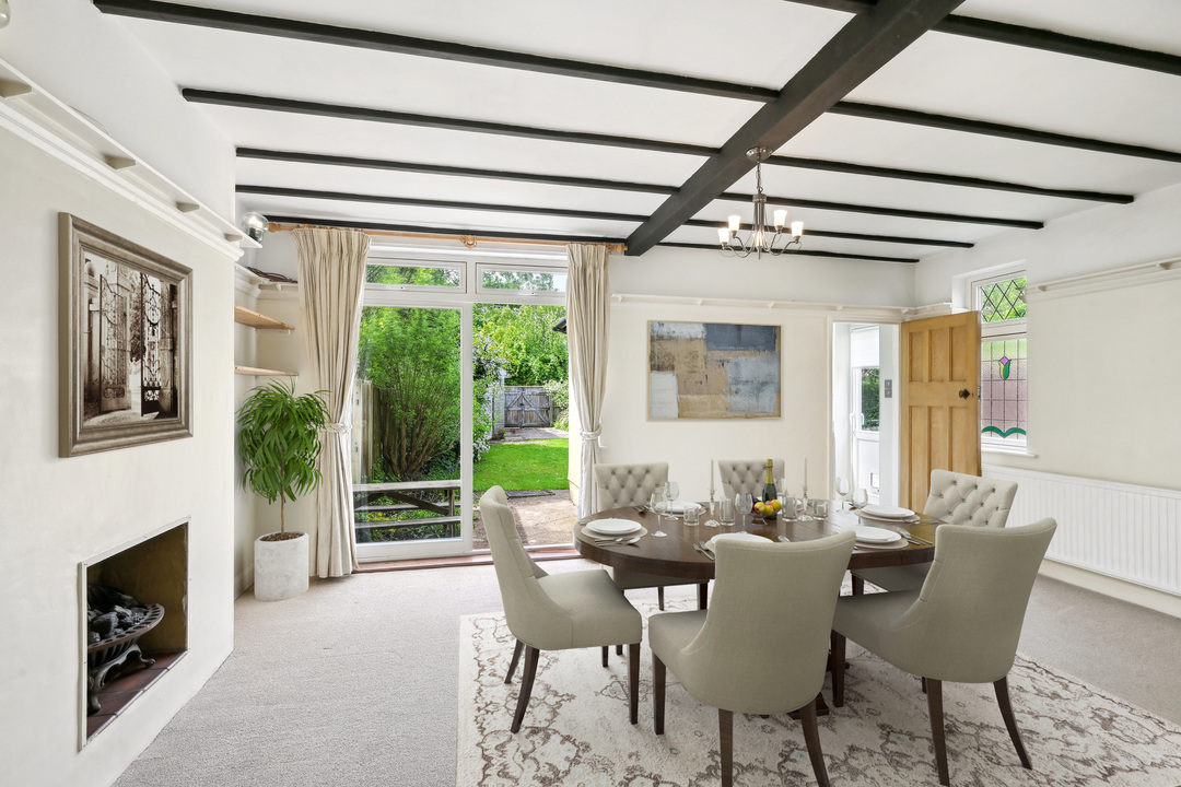 3 bed end of terrace house for sale in Princes Gardens, Acton, London, W3  - Property Image 4