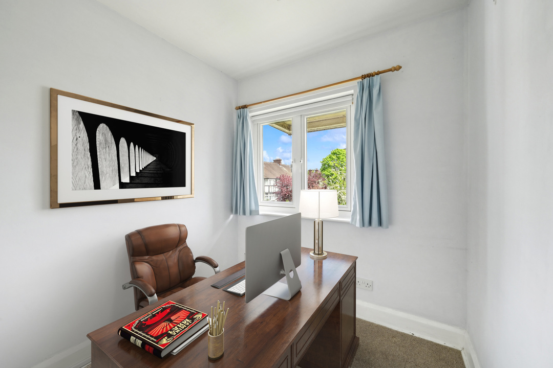 3 bed end of terrace house for sale in Princes Gardens, Acton, London, W3  - Property Image 10