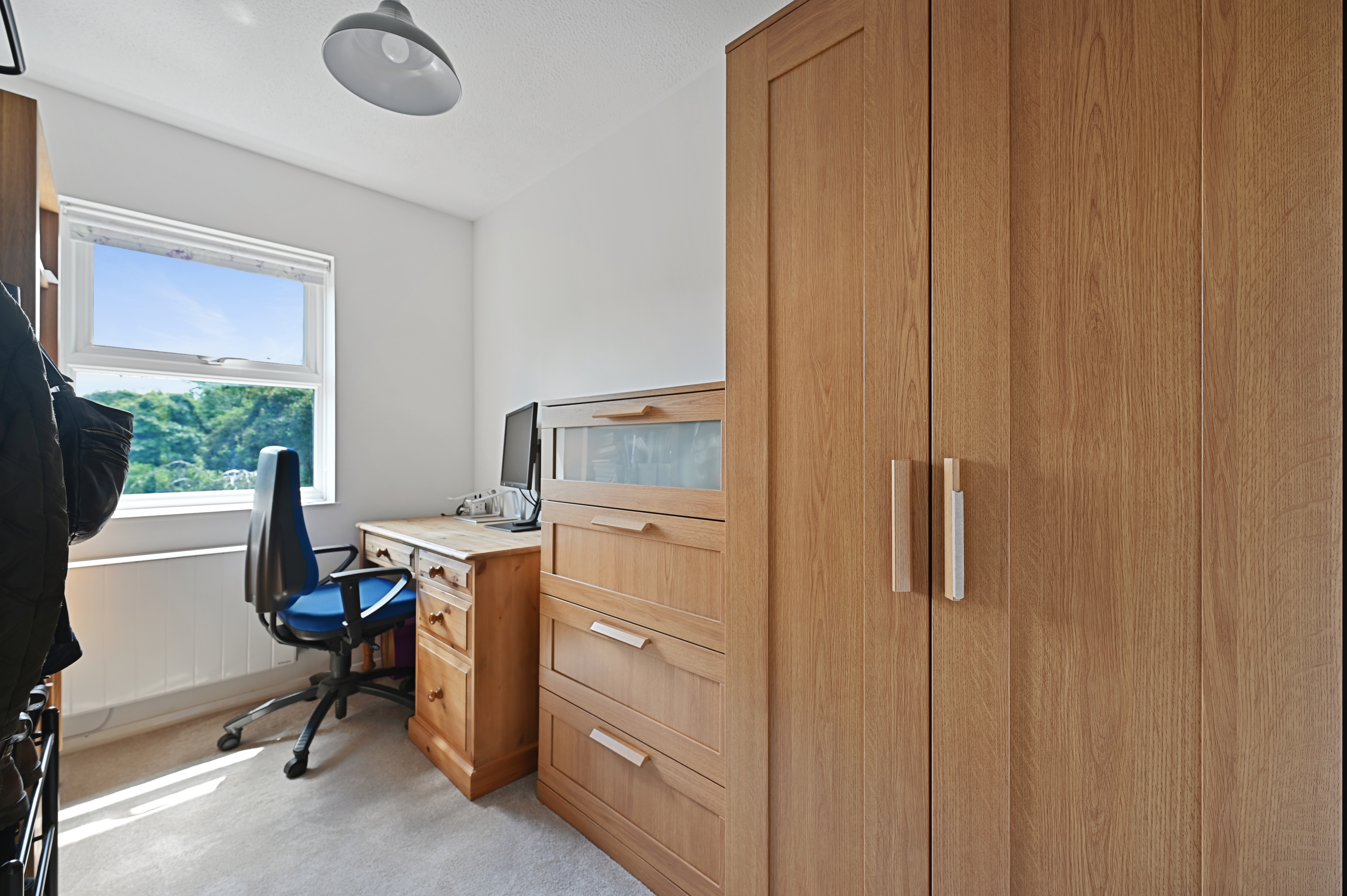 2 bed apartment for sale in Pursewardens Close, Ealing, London, W13  - Property Image 8