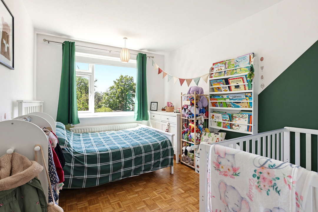 2 bed apartment for sale in Elm Avenue, Ealing, London, W5  - Property Image 16