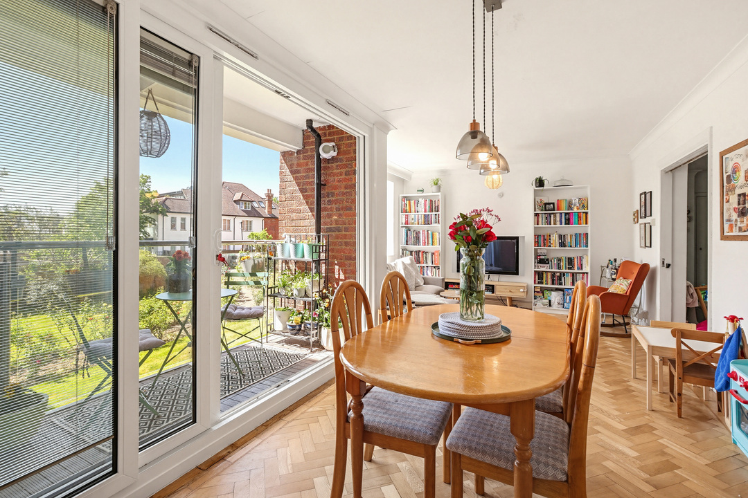 2 bed apartment for sale in Elm Avenue, Ealing, London, W5  - Property Image 14
