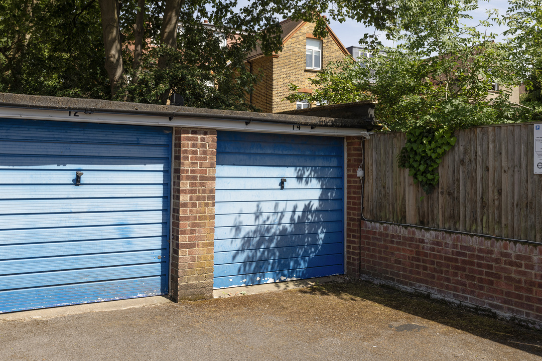2 bed apartment for sale in Elm Avenue, Ealing, London, W5  - Property Image 20