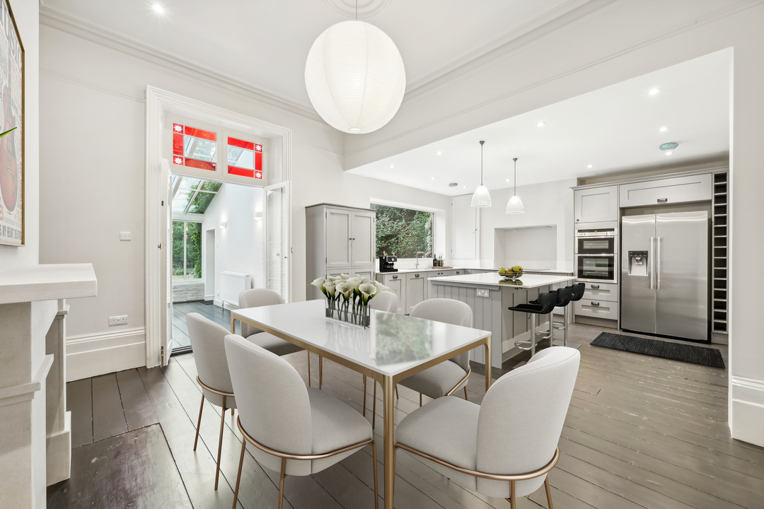 5 bed semi-detached house for sale in The Butts, Brentford, TW8  - Property Image 20