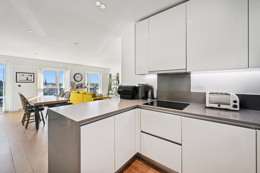 2 bed apartment to rent in Vista House, Dickens Yard, Longfield Avenue, London, Ealing, W5  - Property Image 2