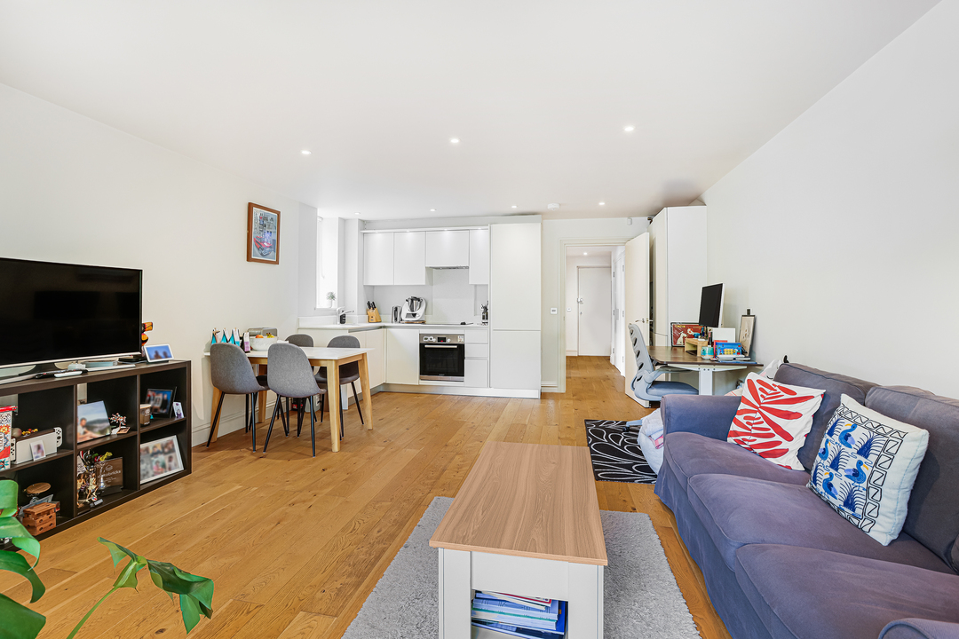 1 bed apartment to rent in North Common Road, Ealing, London, W5  - Property Image 8